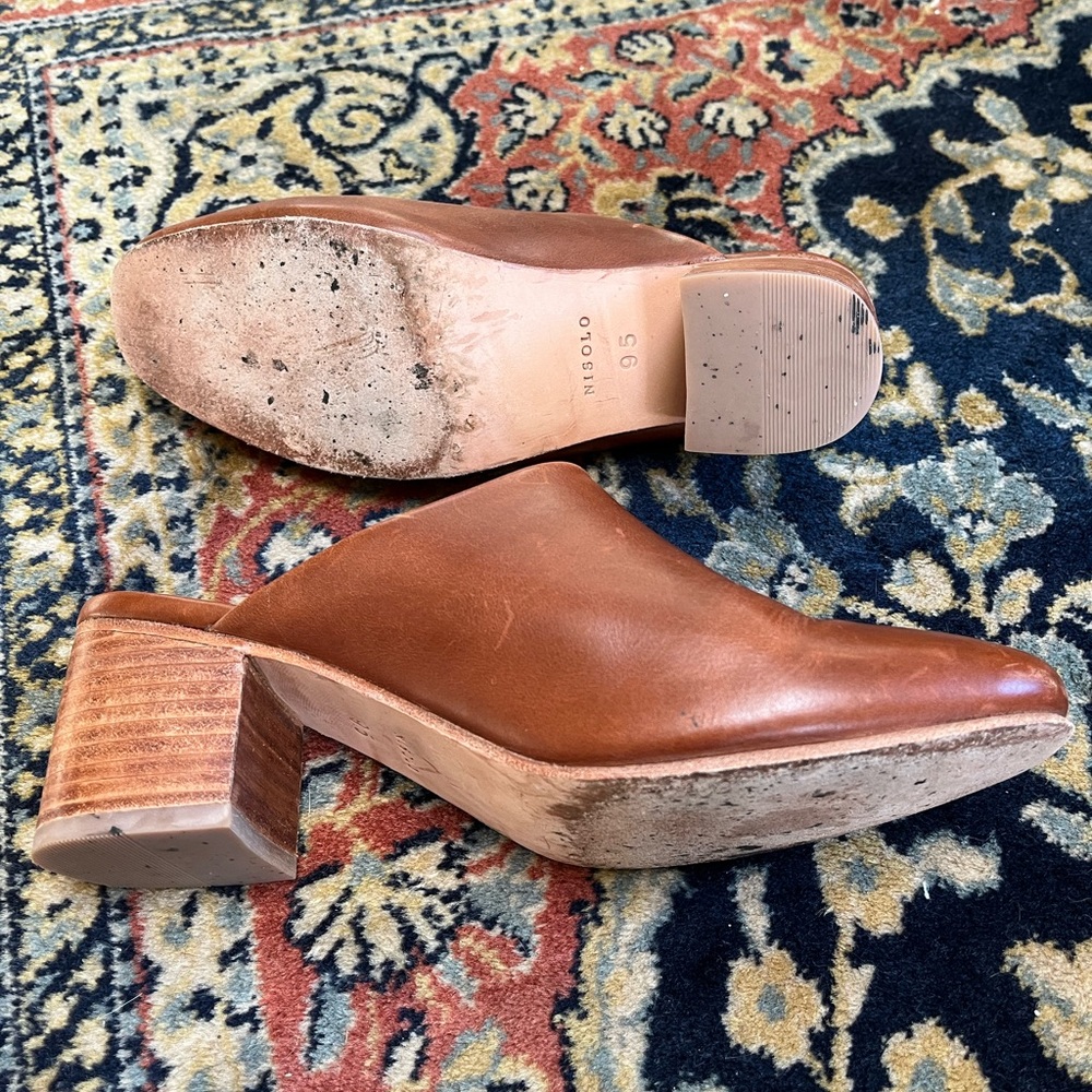 Nisolo All Day Heeled Mule